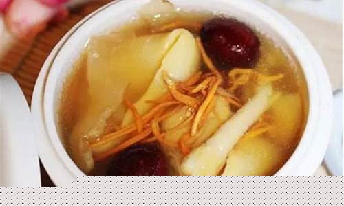 夏天花胶煲汤的做法大全-夏天花胶汤放什么材料好最好喝