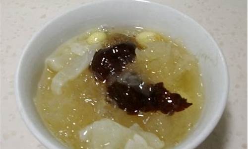 莲子花胶汤的功效和作用及禁忌-莲子炖花胶