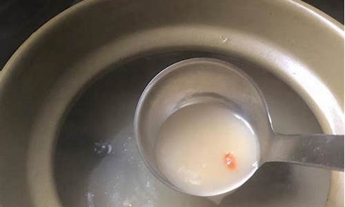 竹丝鸡花胶煲汤放什么材料好呢-竹丝鸡花胶煲汤放什么材料好呢女人喝