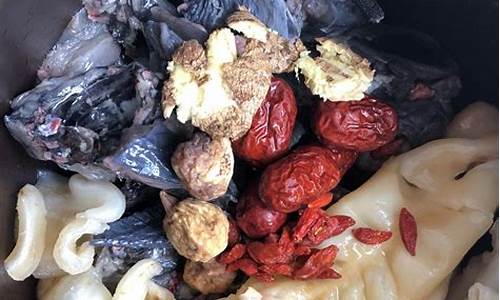 乌鸡花胶煲汤的做法大全简单-乌鸡煲花胶功效与作用