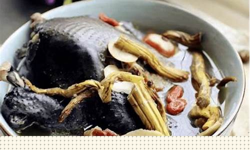 乌鸡花胶汤的功效-乌鸡花胶汤功效与作用禁忌