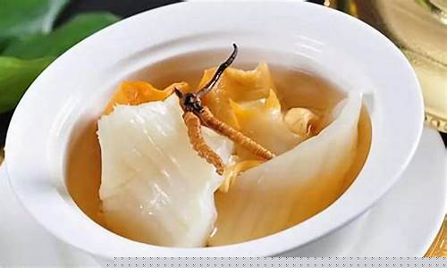 孕妇可以吃花胶炖鸡吗-孕妇能吃花胶汤炖鸡吗
