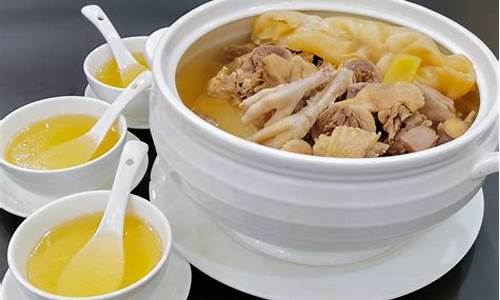 花胶汤用什么鸡好吃-花胶汤用什么鸡