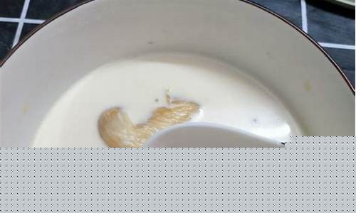 花胶煲汤好还是炖牛奶好-煲花胶用什么牛奶好?