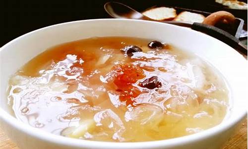 三岁小孩可以吃花胶炖鸡汤吗?-小孩可以饮花胶汤吗三岁