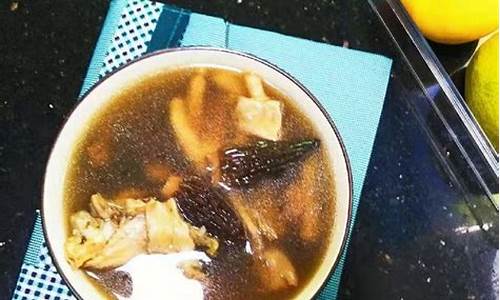 健脾海参花胶汤-如何煲海参花胶汤