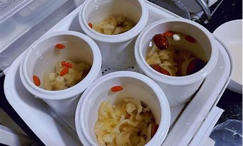 花胶炖汤视频-花胶汤炖盅怎么炖最好吃窍门的做法大全